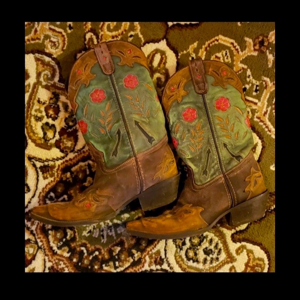 Miss Kate Snip Toe Dress Boots Knee High Mid Heel